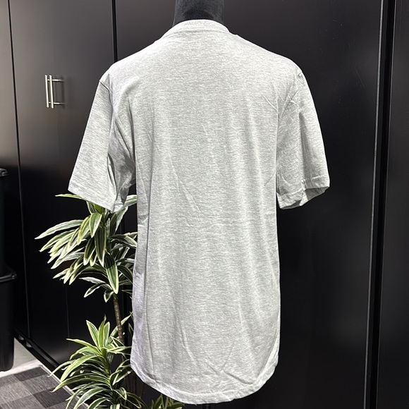 The Nike Tee Standard Fit, cotton crewneck, “Just Do It”JDI logo chest - Picture 3 of 11